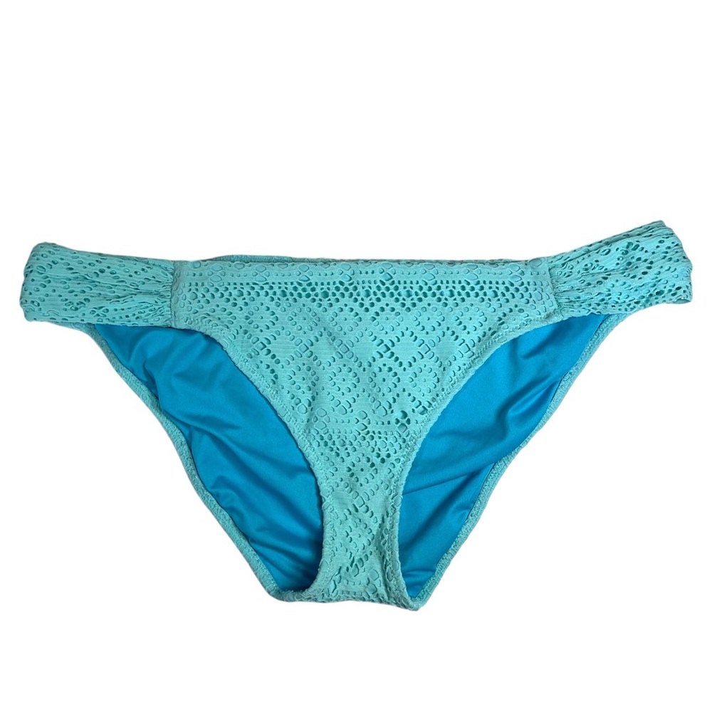 Victoria’s Secret eyelet crochet style design turquoise bikini  bottom size L